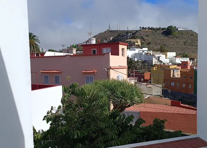 Amplia Y Luminosa En El Centro De Apartamento *