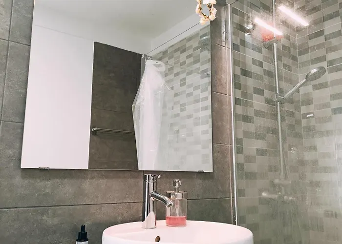 Amplia Y Luminosa En El Centro De * La Laguna (Tenerife)